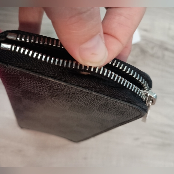 Louis Vuitton Zippy Wallet Vertical Damier Graphite - Picture 12 of 14
